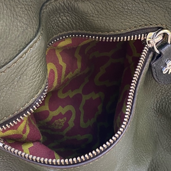 orYANY Chloe Olive Green Leather Zippered Backpack main image 7